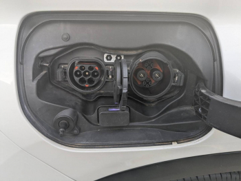 Photo 24 du bon plan MITSUBISHI Eclipse Cross 2.4 MIVEC PHEV 188ch Invite 4WD occasion à 22990 €