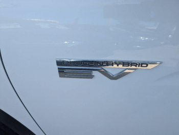 Photo 26 du bon plan MITSUBISHI Eclipse Cross 2.4 MIVEC PHEV 188ch Invite 4WD occasion à 22990 €