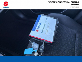 Photo 23 du bon plan SUZUKI Swift 1.2 Dualjet Hybrid 83ch Avantage occasion à 13490 €