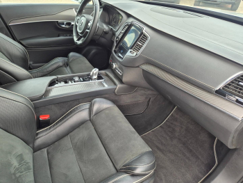 Photo 16 du bon plan VOLVO XC90 T8 Twin Engine 303 + 87ch R-Design Geartronic 7 places 48g occasion à 39900 €