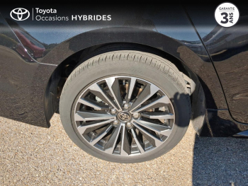 Photo 16 du bon plan TOYOTA Corolla Touring Spt 1.8 140ch Design MY25 occasion à 29500 €