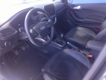 Photo 18 du bon plan FORD Fiesta 1.0 Flexifuel 95ch Titanium Vignale 5p occasion à 15590 €