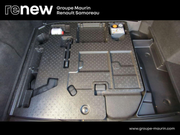 Photo 10 du bon plan RENAULT RAFALE 1.2 E-Tech 300ch atelier Alpine 4x4 occasion à 49900 €