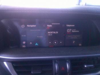 Photo 8 du bon plan ALFA ROMEO Stelvio 2.2 Diesel 160ch Super AT8 MY19 occasion à 21590 €
