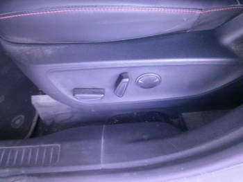 Photo 21 du bon plan FORD Kuga 2.5 Duratec 190ch FHEV E85 Graphite Tech Edition BVA occasion à 30900 €