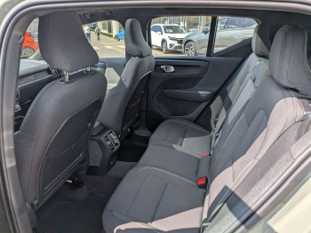 Photo 14 du bon plan VOLVO XC40 Recharge Extended Range 252ch Ultimate occasion à 35490 €