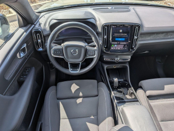Photo 16 du bon plan VOLVO XC40 Recharge Extended Range 252ch Ultimate occasion à 35490 €