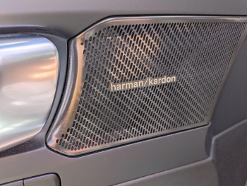 Photo 20 du bon plan VOLVO XC40 Recharge Extended Range 252ch Ultimate occasion à 35490 €
