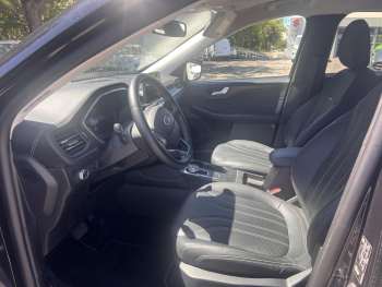 Photo 14 du bon plan FORD Kuga 2.5 Duratec 190ch FHEV E85 Vignale BVA occasion à 26900 €