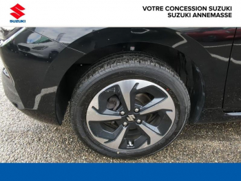 Photo 9 du bon plan SUZUKI Swift 1.2 Hybrid 83ch Pack AllGrip occasion à 18990 €