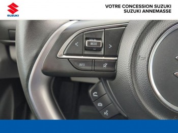 Photo 14 du bon plan SUZUKI Swift 1.2 Hybrid 83ch Pack AllGrip occasion à 18990 €