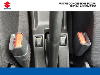 Photo 20 du bon plan SUZUKI Swift 1.2 Hybrid 83ch Pack AllGrip occasion à 18990 €
