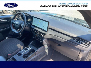 Photo 26 du bon plan FORD Kuga 2.5 Duratec 180ch Hybrid FlexiFuel ST-Line Powershift occasion à 29590 €