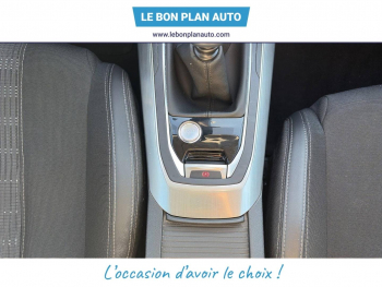 Photo 22 du bon plan PEUGEOT 308 1.5 BlueHDi 130ch S&S Allure occasion à 10990 €