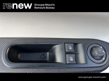 Photo 18 du bon plan RENAULT Twingo 1.0 SCe 65ch Equilibre occasion à 11990 €