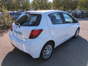 Photo 4 du bon plan TOYOTA Yaris 69 VVT-i France 5p occasion à 6990 €