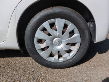 Photo 9 du bon plan TOYOTA Yaris 69 VVT-i France 5p occasion à 6990 €
