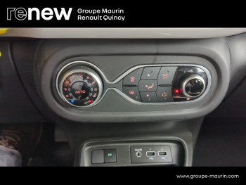 Photo 12 du bon plan RENAULT Twingo E-Tech Electric Techno R80 Achat Intégral occasion à 12390 €