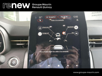 Photo 21 du bon plan RENAULT Clio 1.6 E-Tech hybride 145ch Engineered occasion à 16990 €
