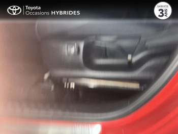 Photo 24 du bon plan TOYOTA C-HR 1.8 Hybride 122ch Design E-CVT occasion à 22790 €