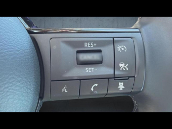 Photo 19 du bon plan NISSAN Qashqai e-POWER 190ch N-Connecta 2022 occasion à 28990 €