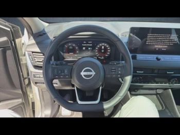 Photo 20 du bon plan NISSAN Qashqai e-POWER 190ch N-Connecta 2022 occasion à 28990 €