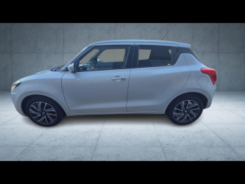 Photo 2 du bon plan SUZUKI Swift 1.2 Dualjet Hybrid 83ch Pack Auto occasion à 15990 €