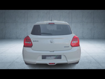 Photo 4 du bon plan SUZUKI Swift 1.2 Dualjet Hybrid 83ch Pack Auto occasion à 15990 €