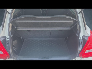Photo 10 du bon plan SUZUKI Swift 1.2 Dualjet Hybrid 83ch Pack Auto occasion à 15990 €