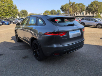 Photo 3 du bon plan JAGUAR F-Pace 2.0D 180ch R-Sport 4x2 occasion à 15990 €