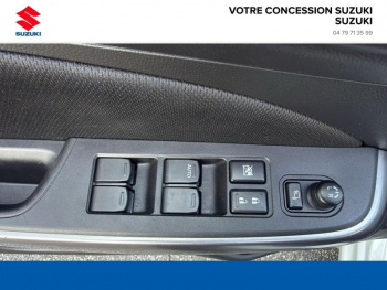 Photo 11 du bon plan SUZUKI Swift 1.2 Dualjet Hybrid 83ch Pack occasion à 16580 €