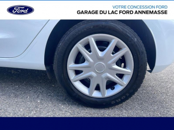 Photo 4 du bon plan FORD Fiesta 1.1 70ch Essential 5p Euro6.2 occasion à 8790 €