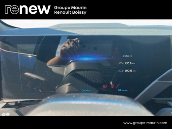 Photo 10 du bon plan RENAULT Austral 1.2 E-Tech full hybrid 200ch Iconic occasion à 28200 €