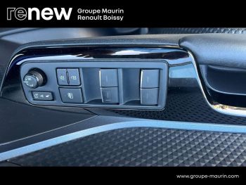 Photo 28 du bon plan TOYOTA C-HR 122h Distinctive 2WD E-CVT MY20 occasion à 18600 €