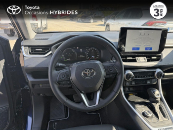 Photo 9 du bon plan TOYOTA RAV4 2.5 Hybride 222ch 30 Years AWD-i MY25 occasion à 41990 €
