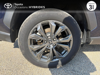 Photo 16 du bon plan TOYOTA RAV4 2.5 Hybride 222ch 30 Years AWD-i MY25 occasion à 41990 €