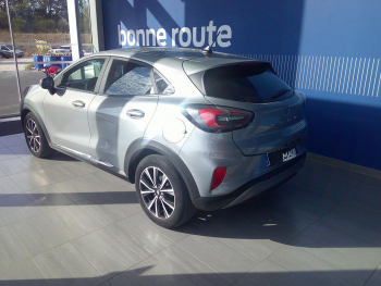 Photo 26 du bon plan FORD Puma 1.0 Flexifuel 125ch S&S mHEV Titanium occasion à 18900 €