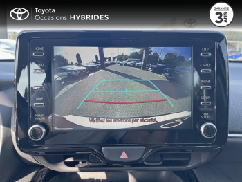 Photo 14 du bon plan TOYOTA Yaris Cross 116h Dynamic Business + Programme Beyond Zero Academy MY22 occasion à 20490 €
