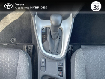 Photo 15 du bon plan TOYOTA Yaris Cross 116h Dynamic Business + Programme Beyond Zero Academy MY22 occasion à 20490 €