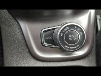 Photo 18 du bon plan SUZUKI Vitara 1.4 Boosterjet Hybrid 110ch Privilège Allgrip MY25 occasion à 24980 €