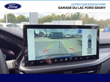 Photo 19 du bon plan FORD Kuga 2.5 Duratec 180ch Hybrid FlexiFuel ST-Line Powershift occasion à 39990 €