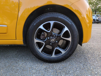 Photo 11 du bon plan RENAULT Twingo 0.9 TCe 95ch Intens - 20 occasion à 9790 €