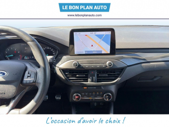 Photo 13 du bon plan FORD Focus 1.0 EcoBoost 125ch ST-Line occasion à 12990 €