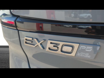 Photo 16 du bon plan VOLVO EX30 P5 Long Range 272ch 69kWh Ultra occasion à 43900 €