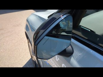 Photo 28 du bon plan VOLVO EX30 P5 Long Range 272ch 69kWh Ultra occasion à 43900 €