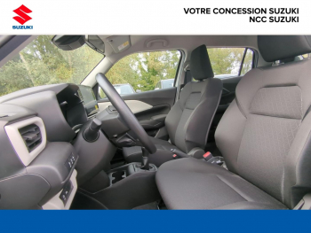 Photo 13 du bon plan SUZUKI Swift 1.2 Hybrid 83ch Avantage occasion à 17480 €