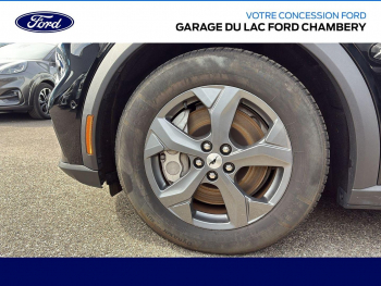 Photo 4 du bon plan FORD Mustang Mach-E 269ch Standard Range 76kWh 7cv occasion à 29990 €