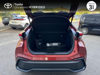 Photo 10 du bon plan TOYOTA C-HR 1.8 Hybride 140ch Collection MY26 occasion à 35380 €