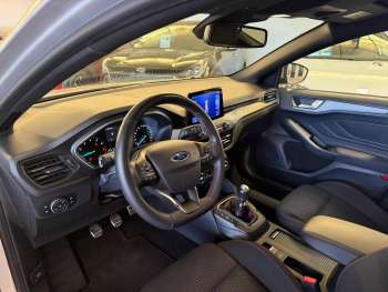 Photo 6 du bon plan FORD Focus 1.0 Flexifuel mHEV 125ch ST-Line Style occasion à 17900 €