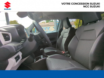 Photo 13 du bon plan SUZUKI Swift 1.2 Hybrid 83ch Pack Auto occasion à 20990 €